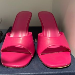 St. Sana pink sandals